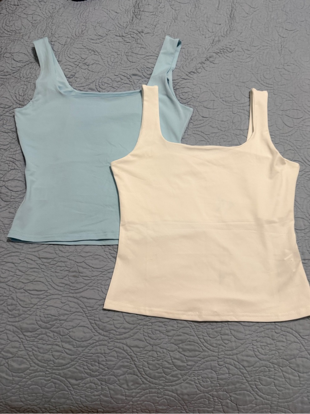 SHEIN Square Neck Crop Tank — Cream & Light Blue small medium
